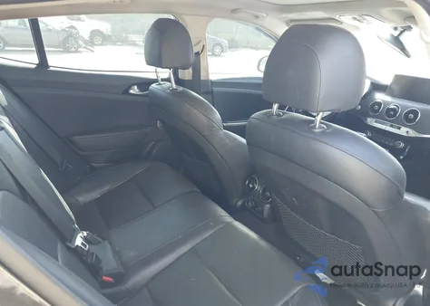 2019 Kia Stinger z USA, uszkodzony, nr VIN KNAE15LA1K6046504